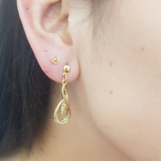 Pendientes Lazos con Circonitas finas Gold.