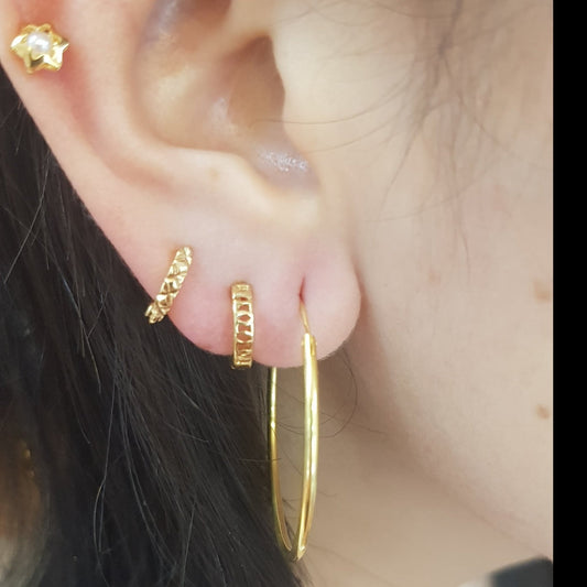 Argollas Mini con Relieve  Gold