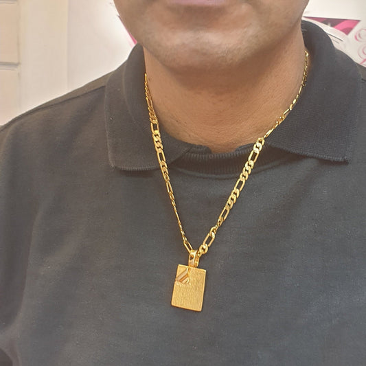 Cadena con Colgante  Pergamino  Gold.