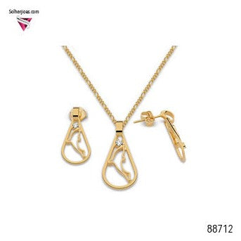 Conjunto Delfín   Gold con Circónitas .