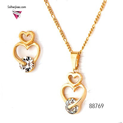 Conjunto Corazon Doble  Gold con Circón .