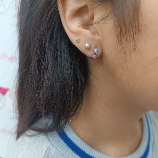 Argollas Mini con circonitas finas en amatista y translúcido