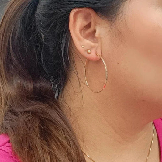 Argollas Hilo Cuadrado Tamaño  M